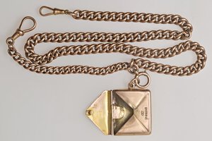 Reverse image
