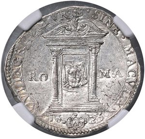 Reverse image