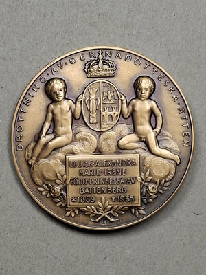 Reverse image