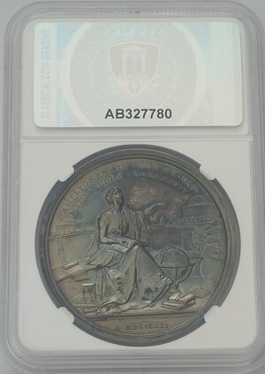 Reverse image