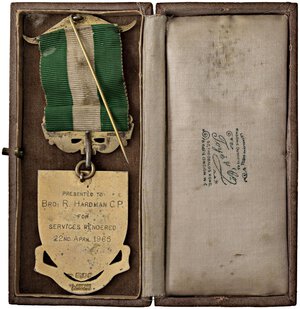 Reverse image