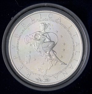 Reverse image