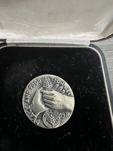 Reverse image