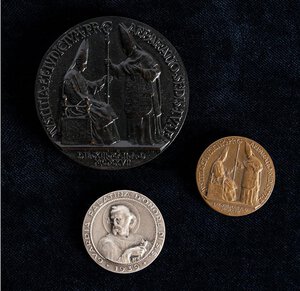 Reverse image
