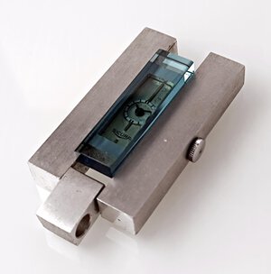 Reverse image