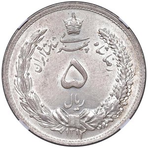 Reverse image