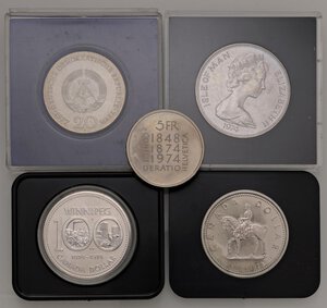Reverse image