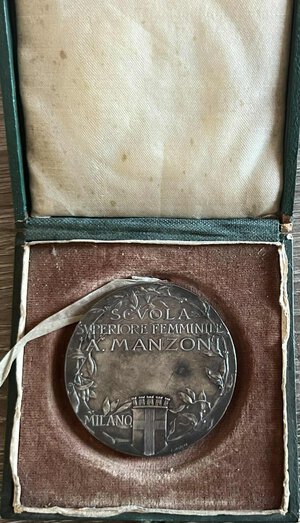 Reverse image