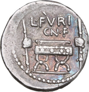 Reverse image