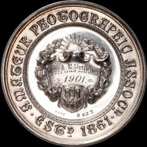 Reverse image