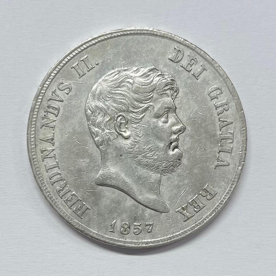 Dritto moneta