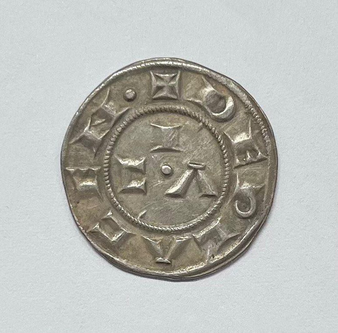 Dritto moneta