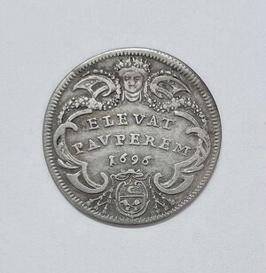 Reverse image