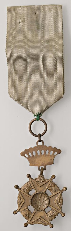 Reverse image