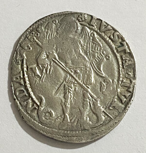 Reverse image
