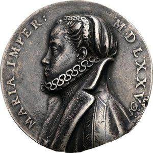 Reverse image