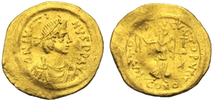 obverse: Giustino I (518-527), Tremisse, Costantinopoli, c. 518-527 d.C.; AV (g 1,48; mm 15; h 6); DN IVSTI - NVS PP AVG busto diademato e corazzato a d., indossa diadema di perle, Rv. VICTORIA AVGVSTORVM, Vittoria cammina verso d., testa a s., tiene corona e globo crucigero; stella nel campo a d.; in ex. CONOB. DOC 4; MIBE 5; S. 58.
bb+.Justin I (518-527), Tremis, Costantinople, c. AD 518-527; AV (g 1,48; mm 15; h 6); IVSTI - NVS PP AVG, draped and cuirassed bust with pearl diadem to r., Rv. VICTORIA AVGVSTORVM Victory standing facing, head turned to l., holding wreath in r. hand and globe cruciger in l. hand. Star on r. In ex. CONOB. DOC 4; MIBE 5; S. 58.
Good very fine.
