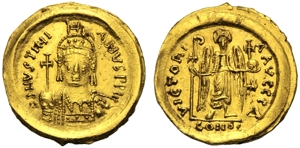 obverse: Giustiniano I (527-565), Solido, Costantinopoli, Officina Δ, c. 545-565 d.C.; AV (g 4,32; mm 20; h 6); DN IVSTINI - ANVS PP AVG, busto elmato e corazzato frontale, regge globo crucigero e scudo decorato con cavaliere, Rv. VICTORI - A AVGGG Δ, Angelo stante frontale, regge lunga asta con chi-rho e globo crucigero; a d., astro, in ex., CONOB. DOC 9d.2; Sear 139.
bb+.Justinian I (527-565), Solidus, Constantinople, Officina Δ, AD 545-565; AV (g 4,32; mm 20; h 6); D N IVSTINI ANVS PP AVG, hemeted and curaised bust facing, holding globe cruciger and shield, decorated with horseman, Rv. VICTORI A AVGGG Z, Angel standing facing, holding long cross and globe cruciger; at r., star, in ex., CONOB. DOC 9d.2; Sear 139.
Good very fine.