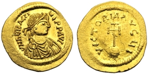 obverse: Eraclio (610-641), Semisse, Costantinopoli, c. 610-613 d.C.; AV (g 2,23; mm 17; h 7); d N hεRACLI - YS PP AVI, Busto diademato, drappeggiato e corazzato a d., Rv. VICTORIA AVGYI, Croce potente su globo. DOC 51; Sear 784.
bb+.Heraclius (610-641), Semis, Constantinople, c. AD 610-613; AV (g 2,23; mm 17; h 7); d N hεRACLI - YS PP AVI, Diademed, draped and cuirassed bust r., Rv. VICTORIA AVGYI, Cross potent on globus. DOC 51; Sear 784.
Good very fine.