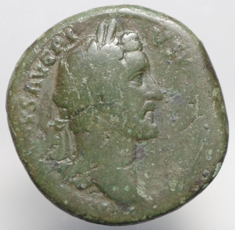 obverse: Impero Romano.Antonino Pio.Sesterzio.D\ Busto verso destra .R\da Classificare.Peso gr.Diametro 33 mm.MB+.