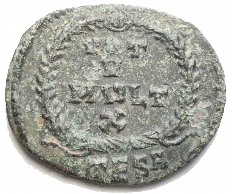 reverse: Impro Romano - JOVIAN (363-364) AE follis. Thessaloniki. D / DN IOVIANV S PF AVG. diad. dr. leather. to d. R / VOT / V  / MVLT / X in a crown. Ex. TES A. RIC 239. 3.65 g. Good VF. Rare. Green patina.