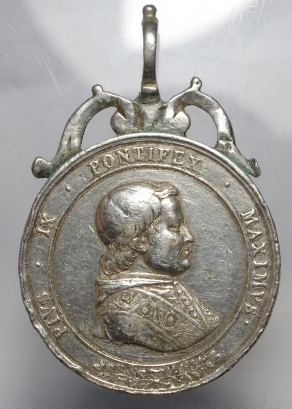 obverse: Medaglie Papali.Pio IX.Ag.Medaglie con montatura.Peso 27,90 gr.qBB