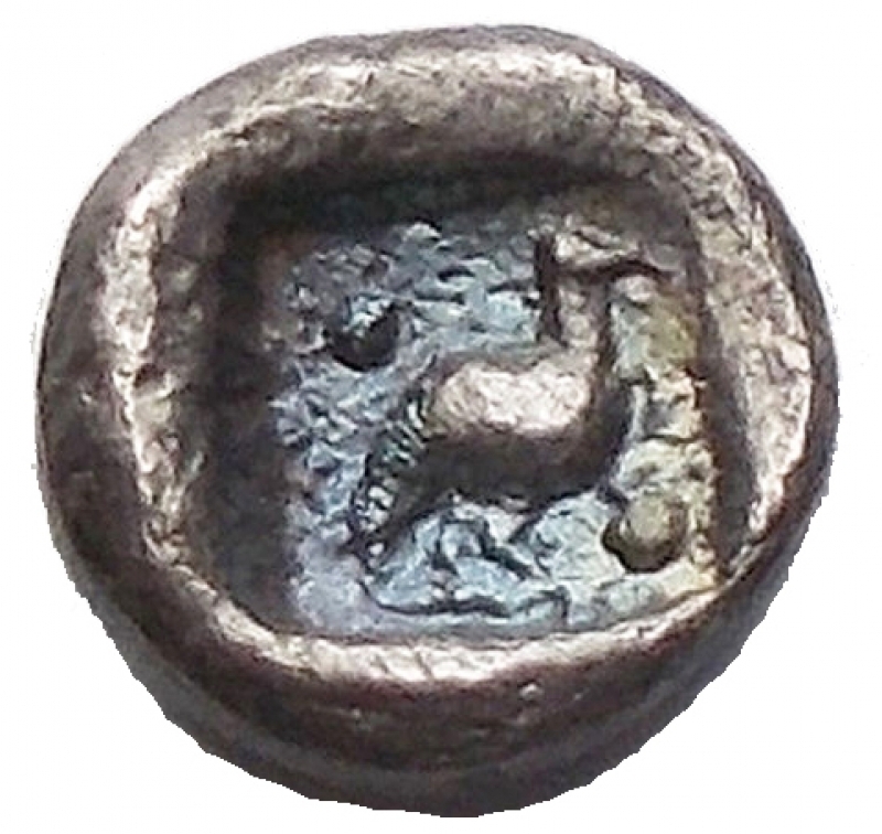 obverse: Mondo Greco - Greek CARIA, Mylasa(?). Ca 420-390 BC. AR Tetartemorion (5,78 mm, 0.26 g). Forepart of lion right / Bird standing right; pellet to upper left and lower right; all within incuse square. SNG Keckman 9223; SNG Kayhan 9446; SNG von Aulock 1818; SNG Copenhagen ; Klein 432 (Miletos). VF, toned. Good metal. Rare