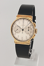 obverse: LONGINES chronograph, around 1938. Round case in 14 k yellow gold, diam. 34 mm