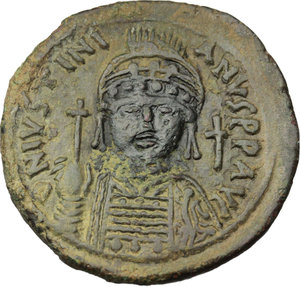 obverse: Justinian I (527-565).. AE Follis, Nicomedia mint