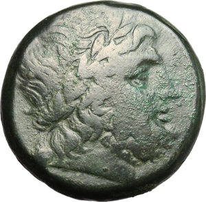 obverse: Uncertain mint, Syracuse (?).  Hieron II (274-216 BC).. AE Obol imitating Ptomlemy II Philadelphos 285-246 BC