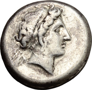 obverse: Central and Southern Campania, Neapolis. AR Didrachm, 420-400 BC