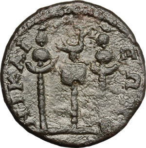 reverse: Caracalla (198-217).. AE, Bithynia, Nicaea mint, 198-217