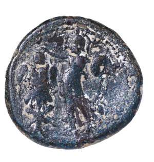 reverse: JUDAEA CAPTA. CAESAREA MARITIMA MINT. Domitian struck 83 AD. AE25. 12,45 gr. - 25,50 mm. O:\ DOMITIANVS CAES AVG GERMANICVS; laureate head of Domitian to left. R:\ Minerva in flowing gown advances left, holding trophy in right handand shield and spear in left. Sandy patina. VF. RARE. Hendin 1455var. Larger module (more than AE23)