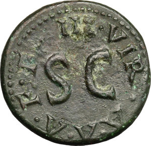reverse: Augustus (27 BC-14 AD).. AE Quadrans, Pulcher, Taurus and Regulus moneyers, 8 BC