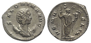 obverse: Salonina (Augusta, 254-268). Antoninianus (22mm, 3.43g, 1h). Mediolanum. Draped bust r. set on a crescent. R/ Venus standing r., holding sceptre and infant. RIC V 65 var. (P to r., Cupid at foot); RSC 117; MIR 1180. Scarce, silvered, VF