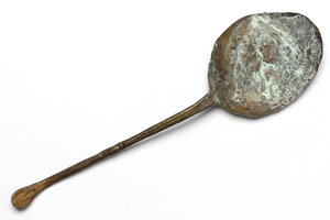 obverse: Cucchiaio in bronzo, I-V d.C