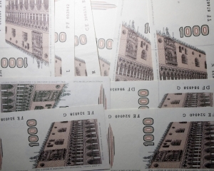 obverse: Cartamoneta.Repubblica Italiana.Lotto di 10 pezzi da 1000 lire Galilei.Ottima Conservazione .
