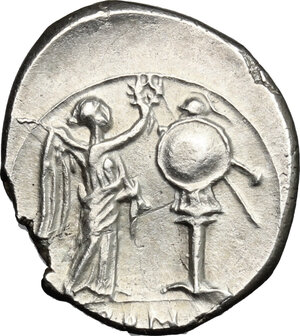 reverse: Anonymous. AR Victoriatus, c. 211-211 BC, Sicily
