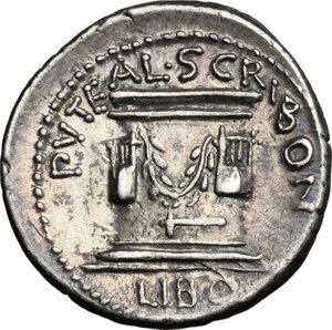 reverse: L. Aemilius Lepidus Paullus with L. Scribonius Libo.. AR Denarius, 62 BC
