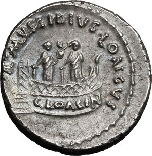 reverse: L. Mussidius Longus.. AR Denarius, 42 BC