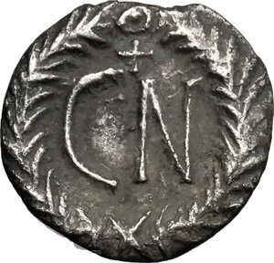 reverse: Ostrogothic Italy. AR 250 Nummi in the name of Justinian I (527-565). Pseudo-Imperial Municipal Coinage of Ravenna