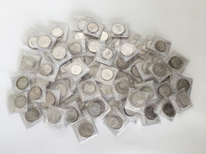 obverse: Lotto di 120 monete comprendente tutte le emissioni in argento emesse dal 1958 al 2001 (prove escluse)