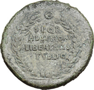 reverse: Vespasian (69-79 AD.).. AE Sestertius
