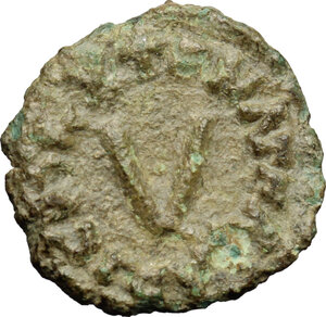 reverse: Ostrogothic Italy. Athalaric (526-534).. AE Pentanummium, Rome mint