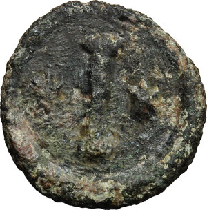 reverse: Maurice Tiberius (582-602).. AE Decanummium, Ravenna mint