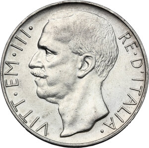 obverse: Vittorio Emanuele III (1900-1943). 10 lire 1927 due rosette