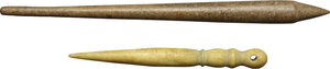 obverse: Lot of 2 bone utensils: writing stylus and needle.  Roman period, 1st-3rd century AD.  9.7 cm, 5.8 cm