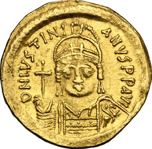 obverse: Justinian I (527-565).. AV Solidus, Constantinople mint