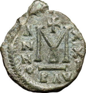 reverse: Heraclius (610-641).. AE Follis, Ravenna mint