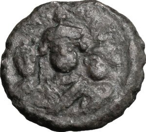 obverse: Heraclius (610-641).. AE Half Follis, Ravenna mint